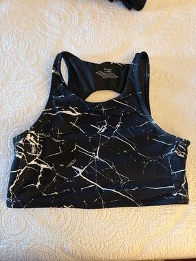 KIAVA Black and White Marble High-Neck Sports Bra